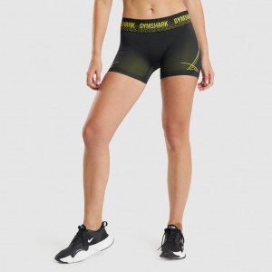 Short Gymshark Apex Seamless Low Rise Negras Amarillo | 96IVRQPBL