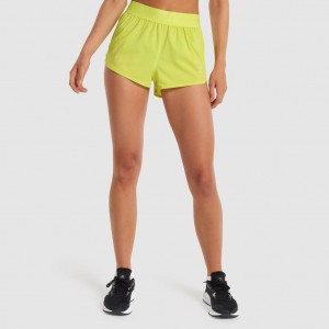Short Gymshark Entrenamiento Loose Fit Amarillo | 86ADVPRXQ