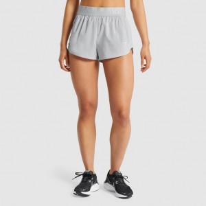 Short Gymshark Entrenamiento Loose Fit Gris Claro | 75DMQTUXK