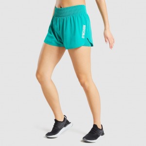 Short Gymshark Pulse Mid Rise Verde | 43JHFPIDN
