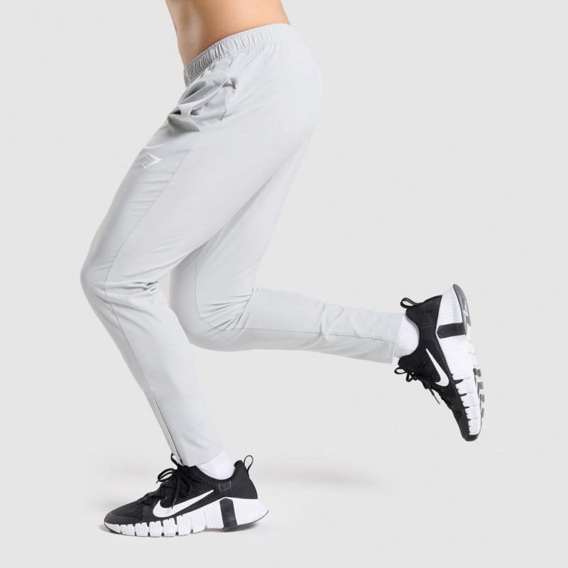 Pantalones Jogger Gymshark Arrival Woven Gris Claro | 69JSKYMNW