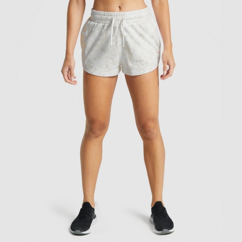 Short Gymshark Animal Estampadas Blancas Creme | 41DCGXKAF
