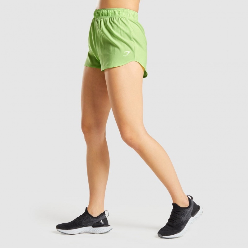 Short Gymshark Essential Loose Entrenamiento Verde | 09FMDGQOU