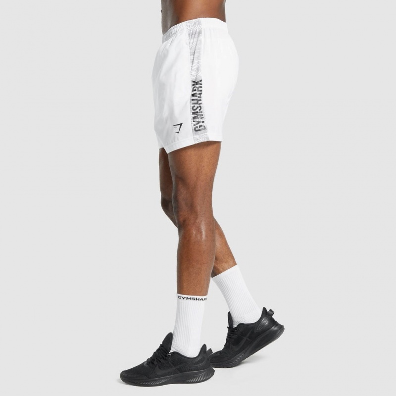 Short Gymshark Estampadas Deporte Blancas | 43AUDZECP